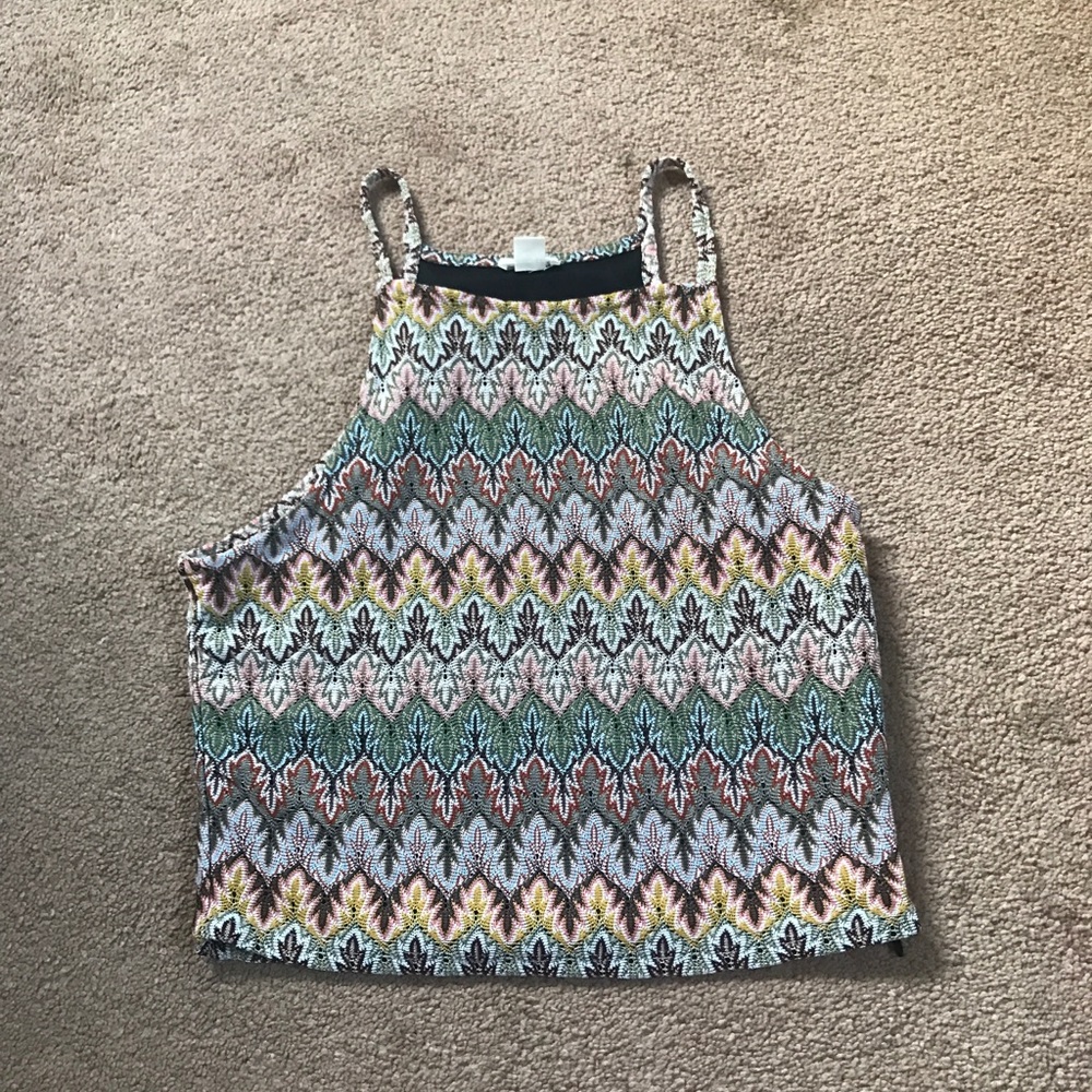 Patterned crop top
